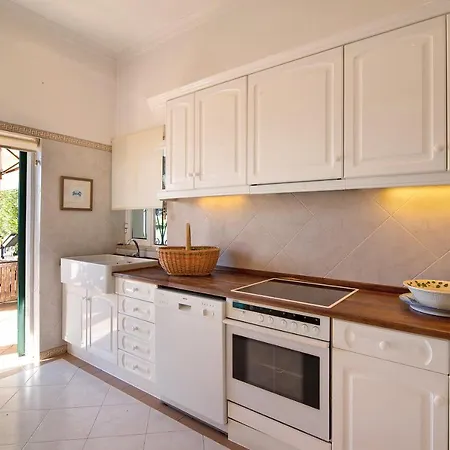 Vila Casa Petra *